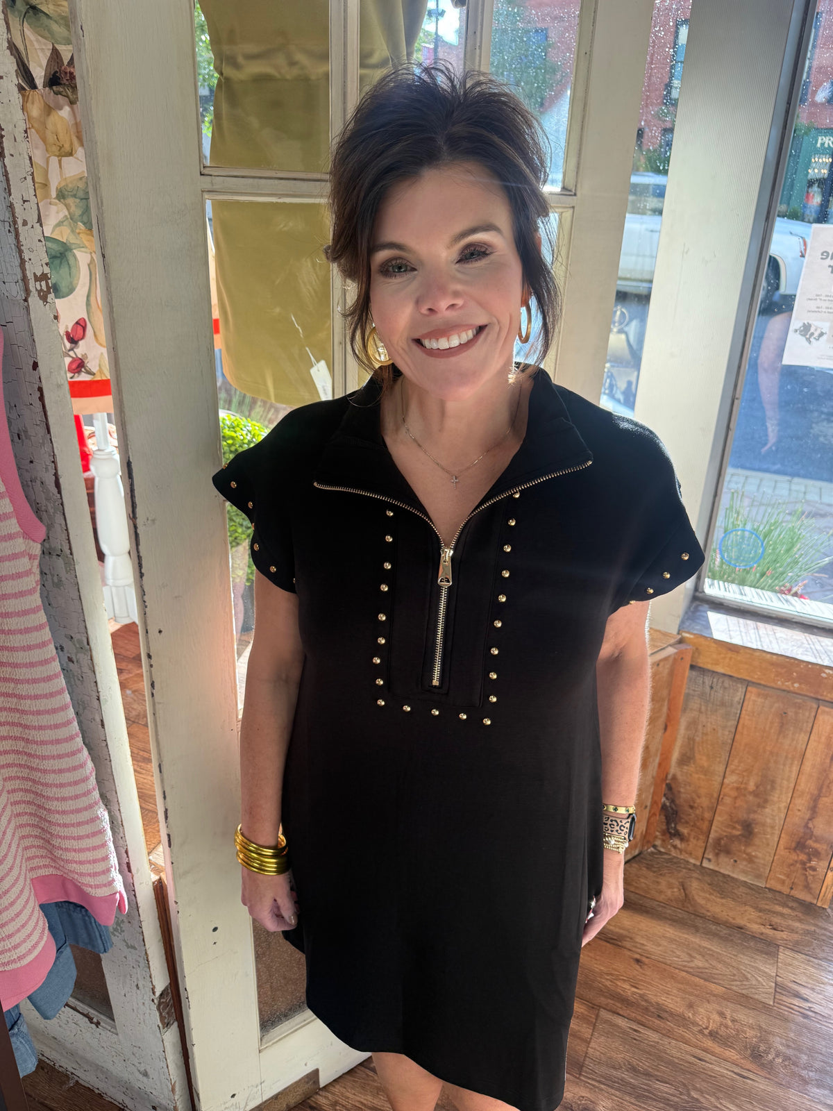 The Black Comfy Mini