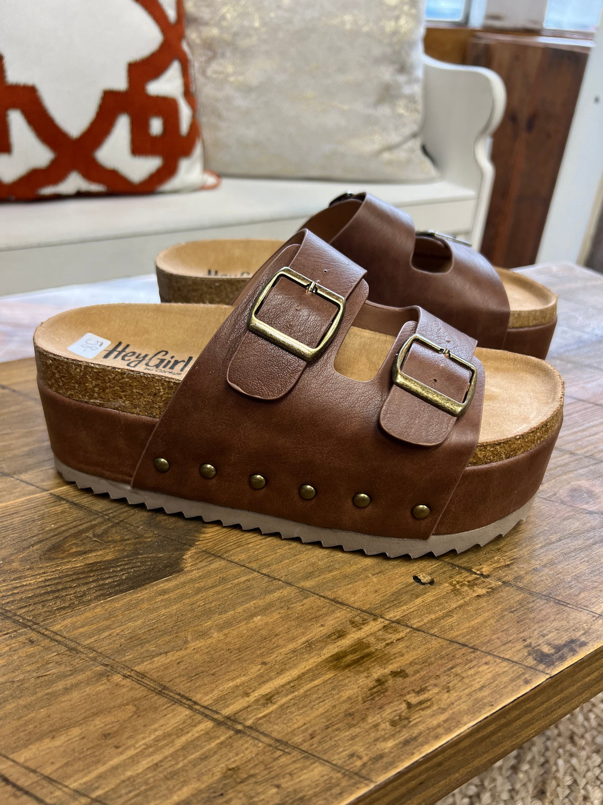 Wannabe Sandal in Tobacco