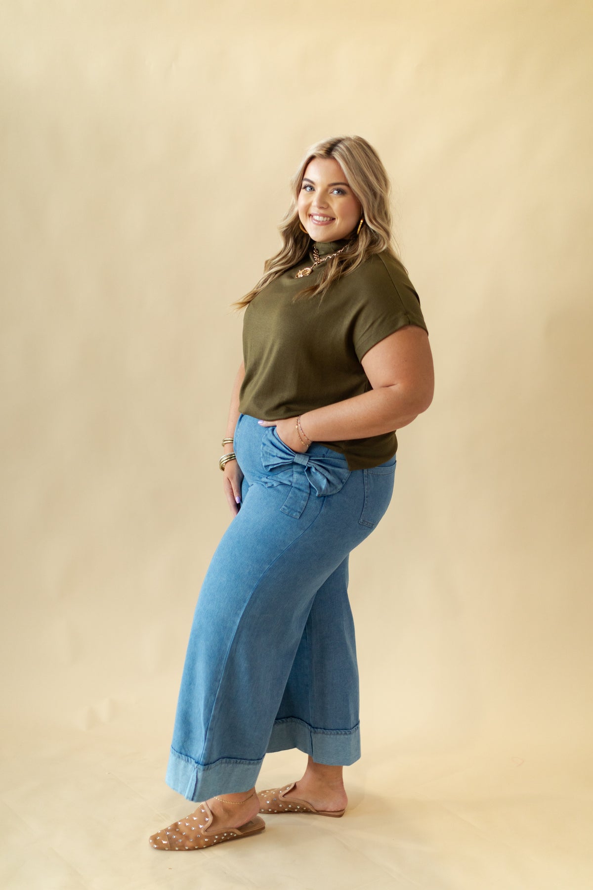Basic Knit Top in Olive