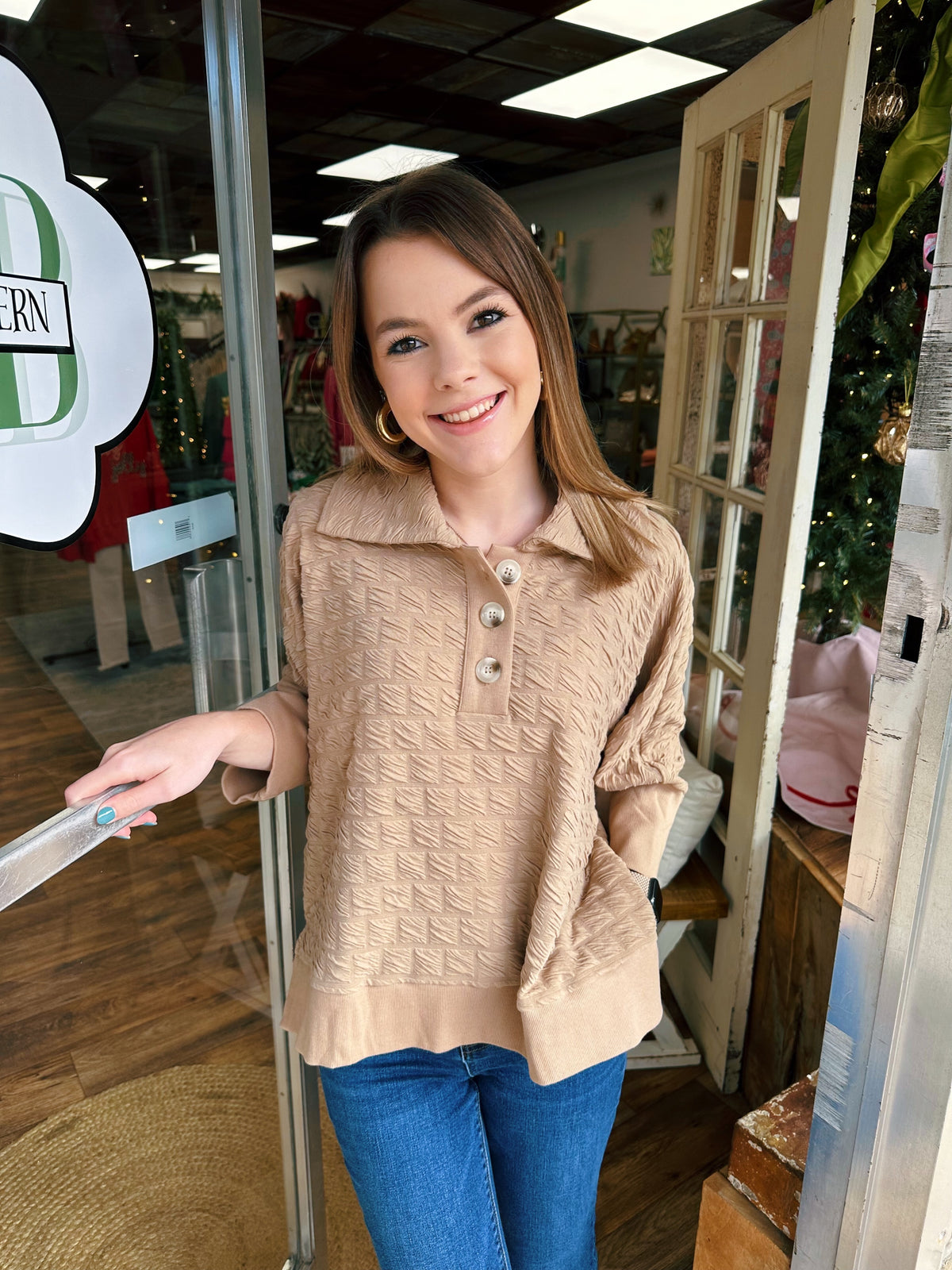 Textured Pullover Top in Taupe