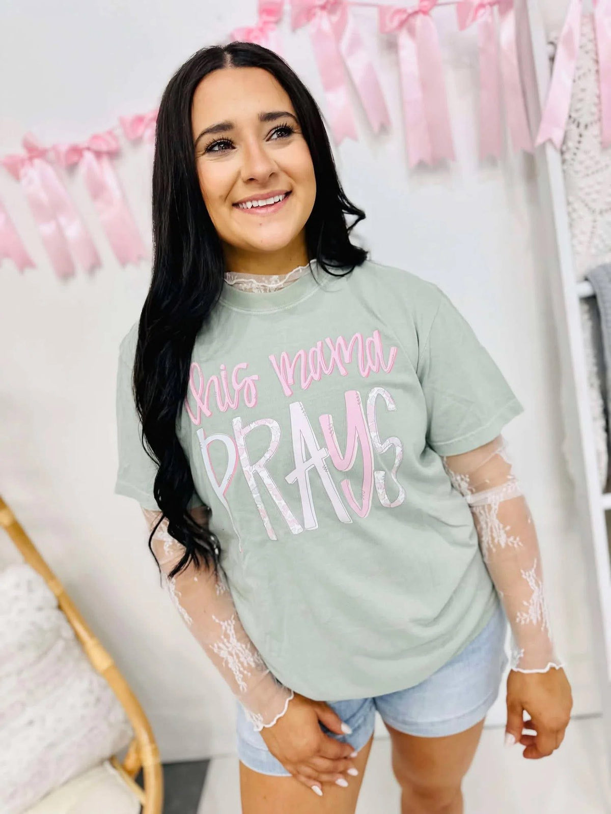 This Mama Prays Tee