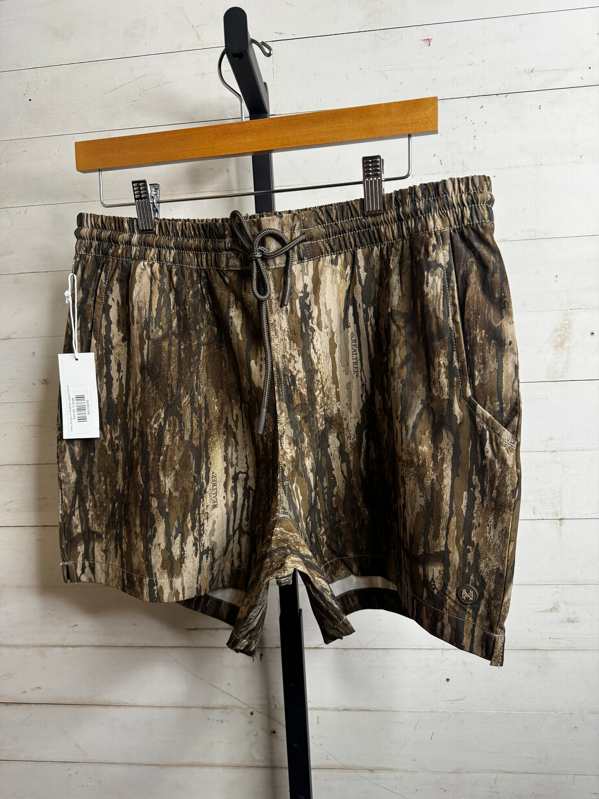 Volley Shorts in Realtree Legacy Camo