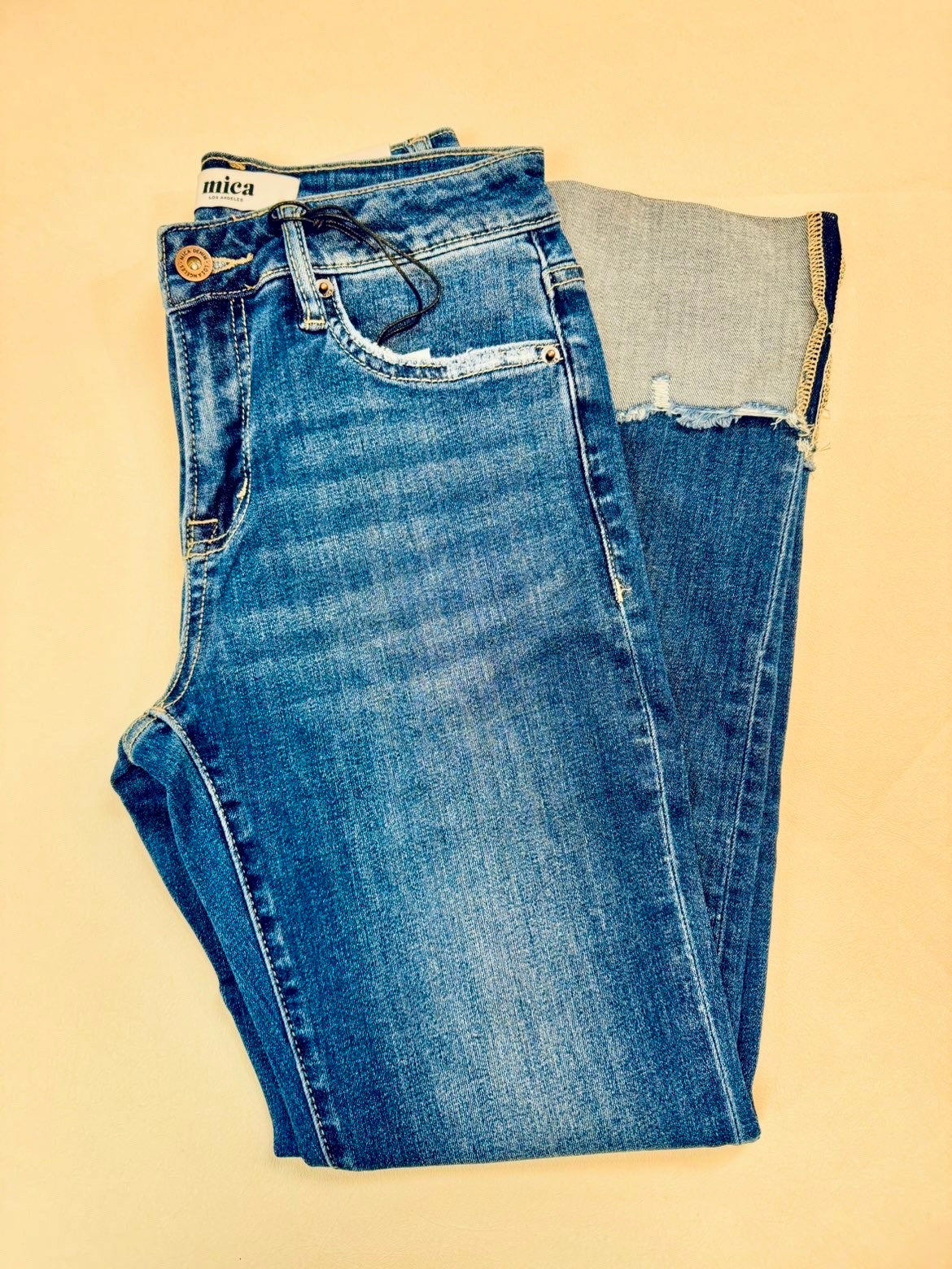 Mid Rise Slim Straight in Deep Rhino