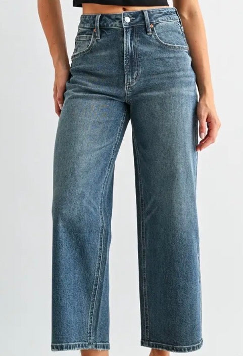 High Rise Straight Ankle Jeans