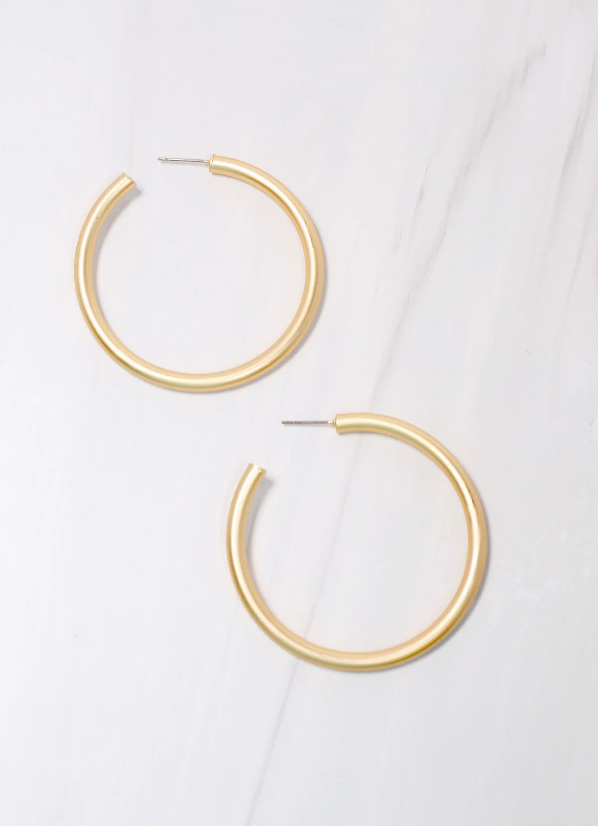 Arden Satin Hoop Earring in Matte Gold