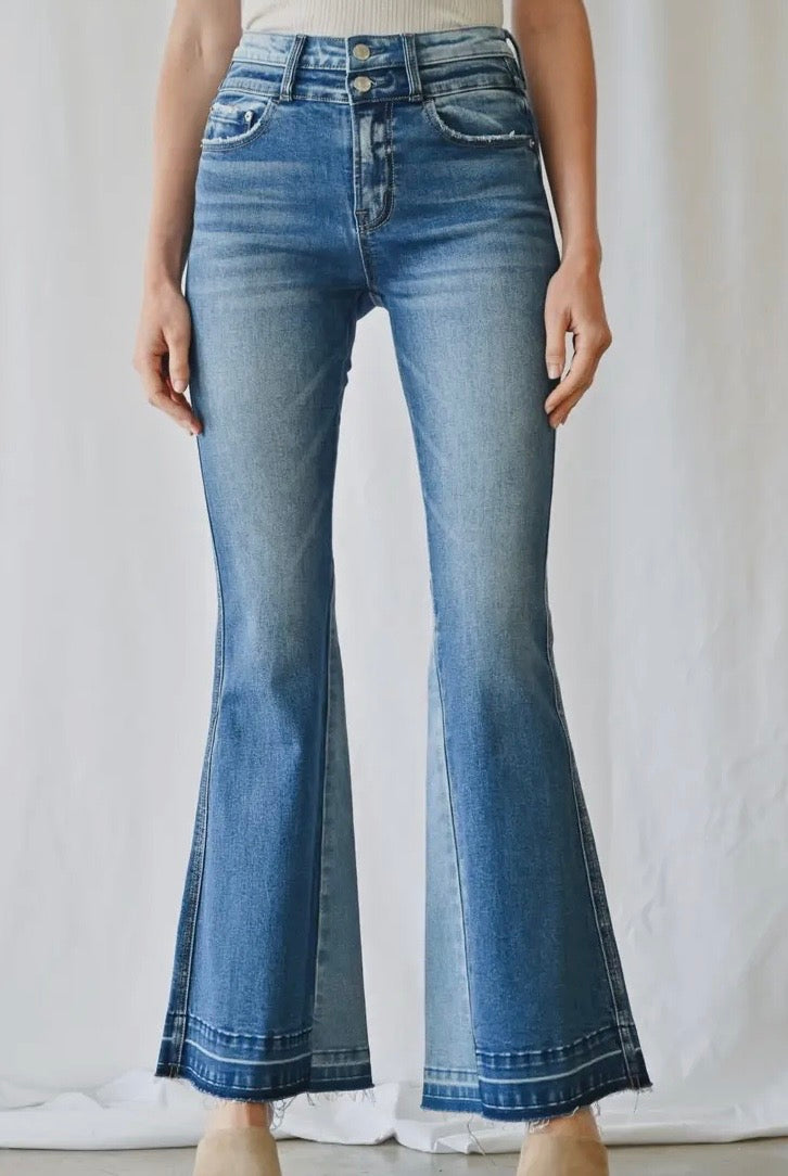 Admiral 2 High Rise Flare with Blocking Detail